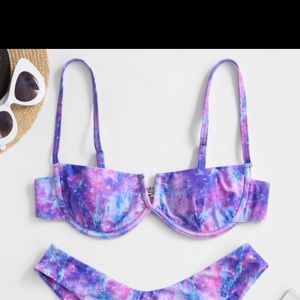 Zaful bikinitop with wiring size medium never worn